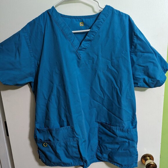 COPY - 8 Scrub tops - Picture 1 of 8